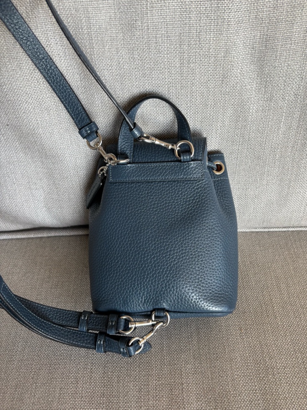 Coach Amelia small convertible backpack - Picture 2 of 8